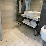 Luxrooms *