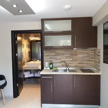 아파트 Luxrooms Ofrínion