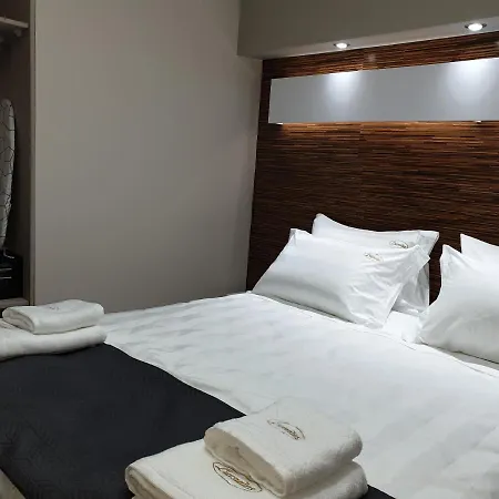 아파트 Luxrooms Ofrínion