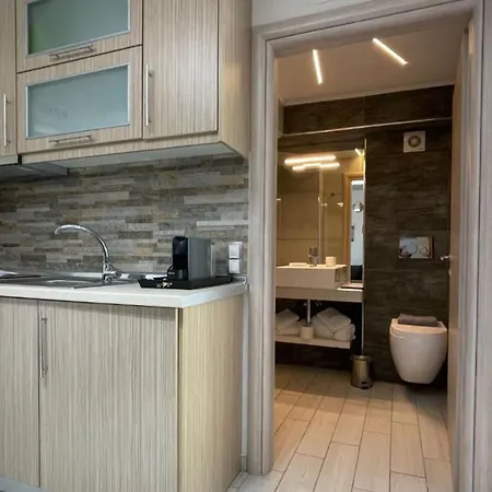 Luxrooms شقة Ofrínion