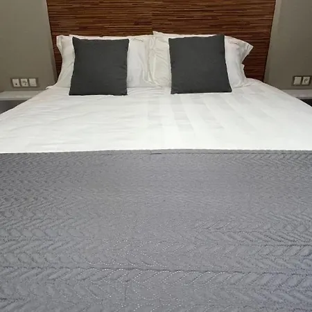 Luxrooms