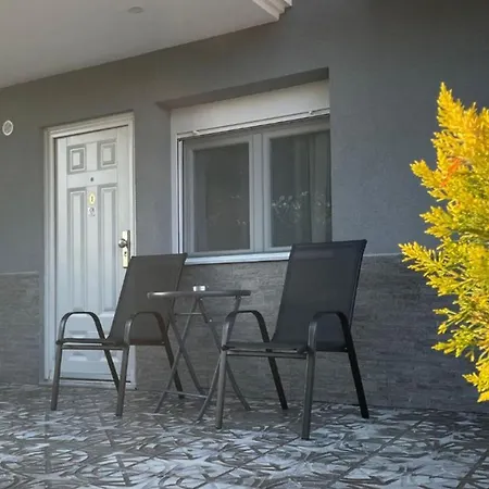 Luxrooms Ofrínion