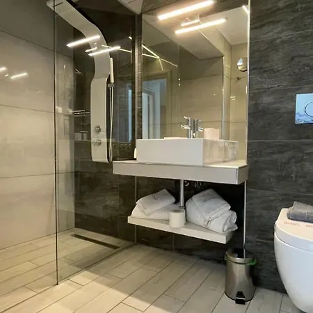 Luxrooms 아파트