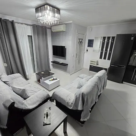 Luxrooms 아파트 *