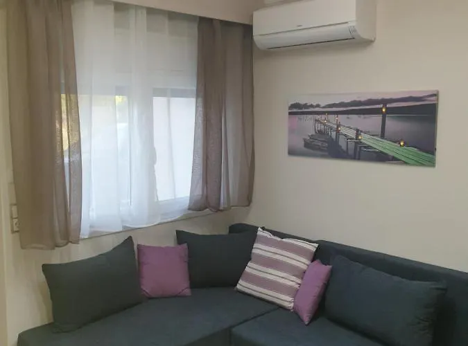 Luxrooms *