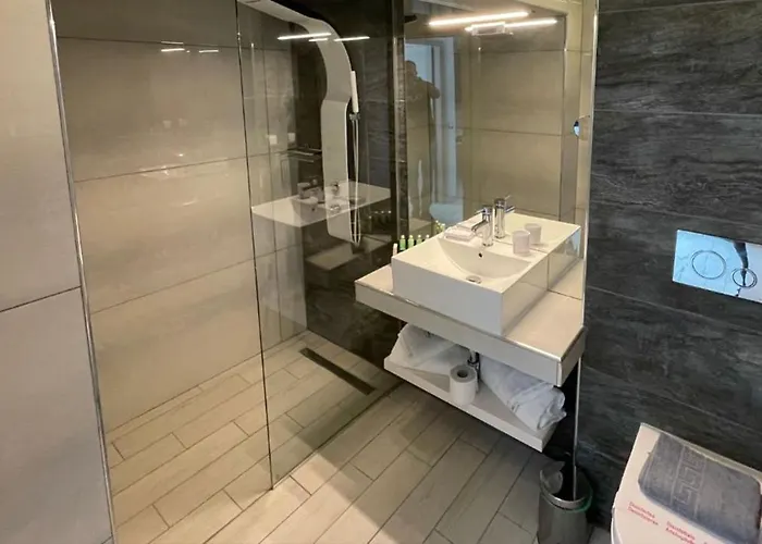 Luxrooms *
